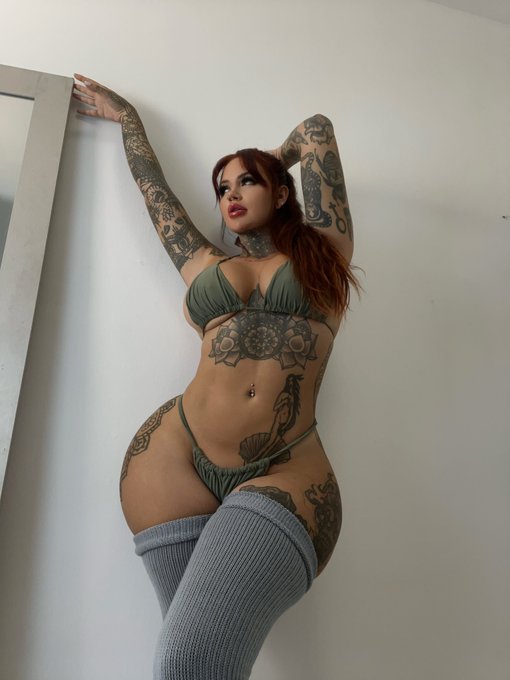Do you like them thick👀 https://t.co/mTQKOvoPwo