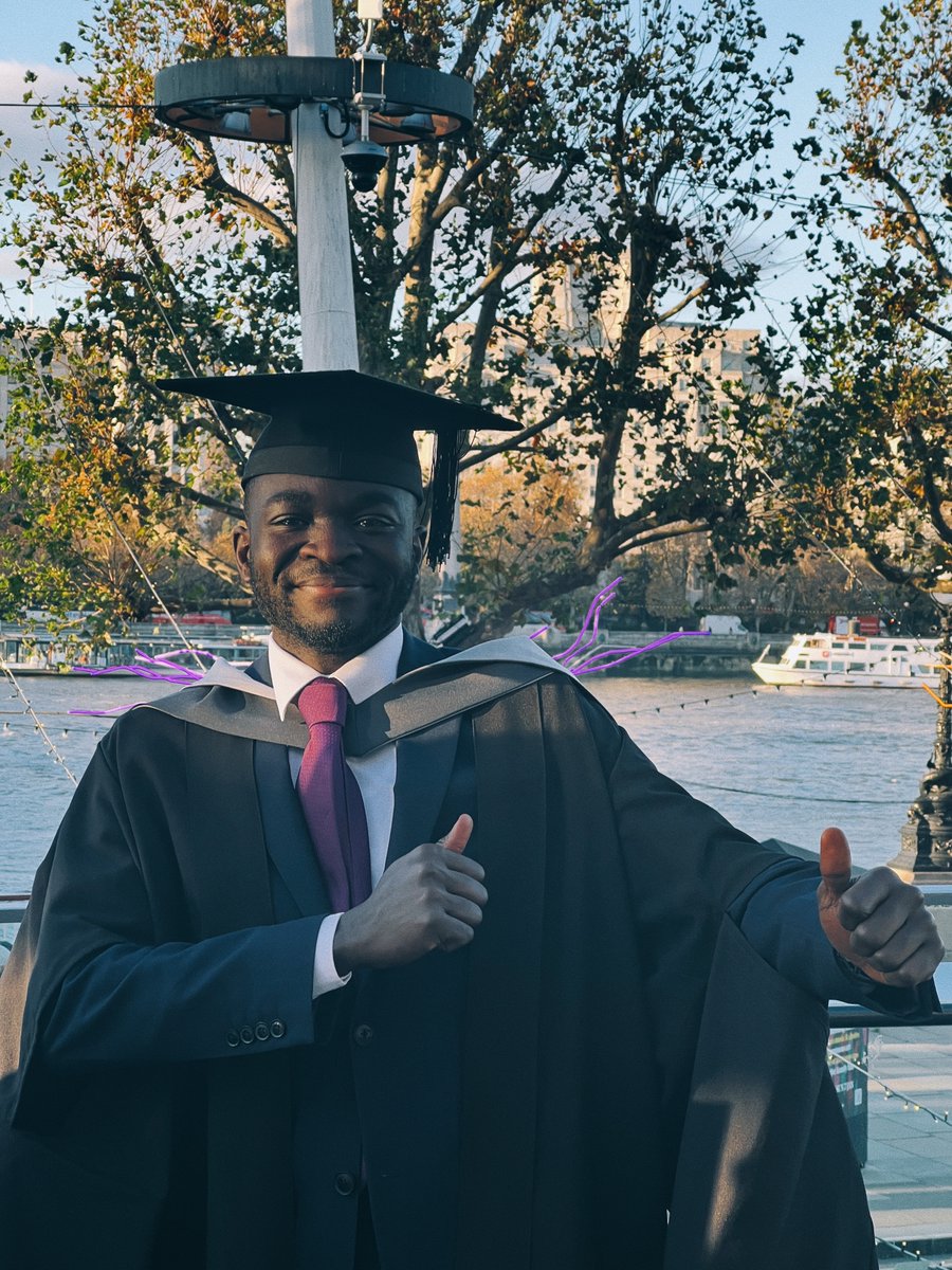 UniWestminster's tweet photo. What a day for it! 🎓 Congratulations to our newest Westminster graduates 💛 

Don’t forget to tag us in your graduation photos 📸 #WeAreWestminster https://t.co/M3WaY9Btbo