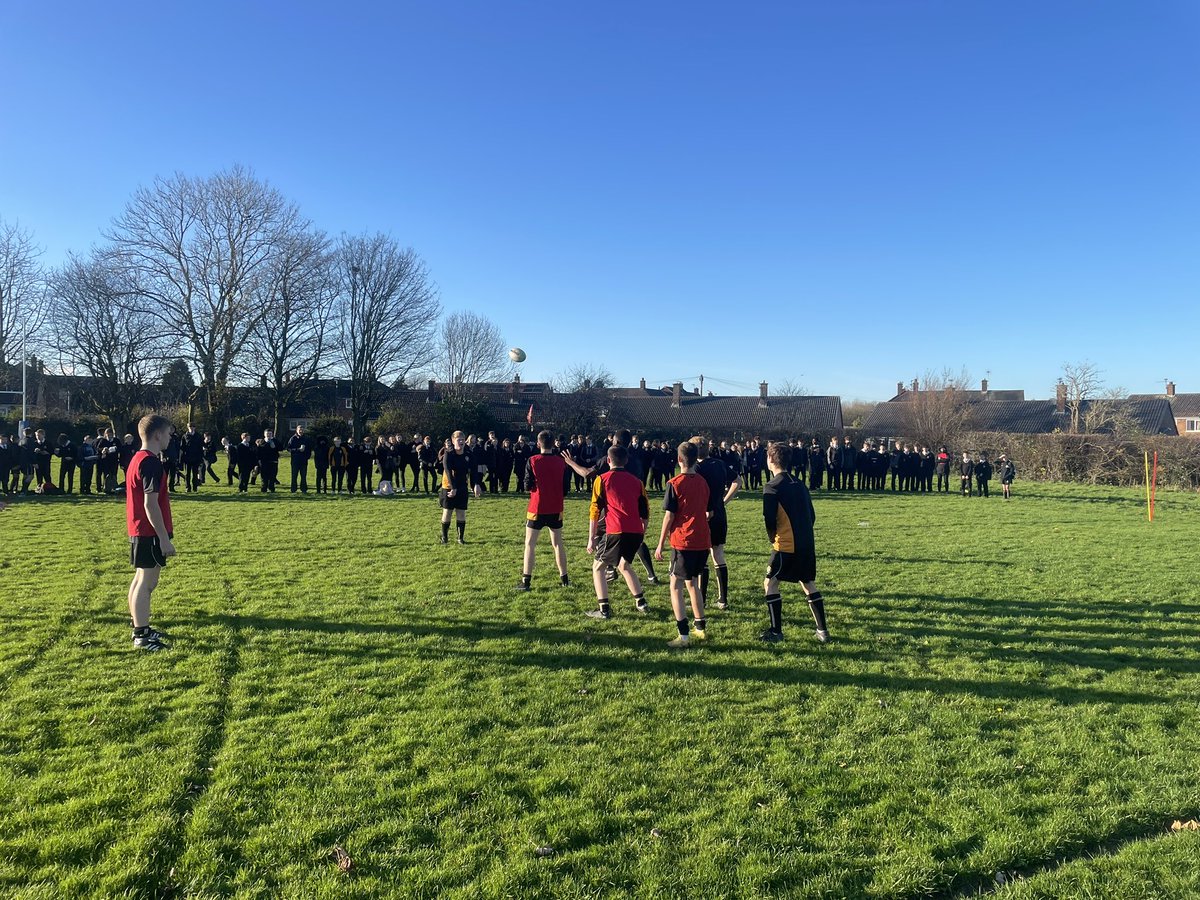 AshtonCSCPE's tweet photo. An amazing end to our FIT Friday with a Y11 rugby game. Supported well by our school community! Of course Mr P class won over Mr T team! #teamashton https://t.co/QyPkwsi0sK