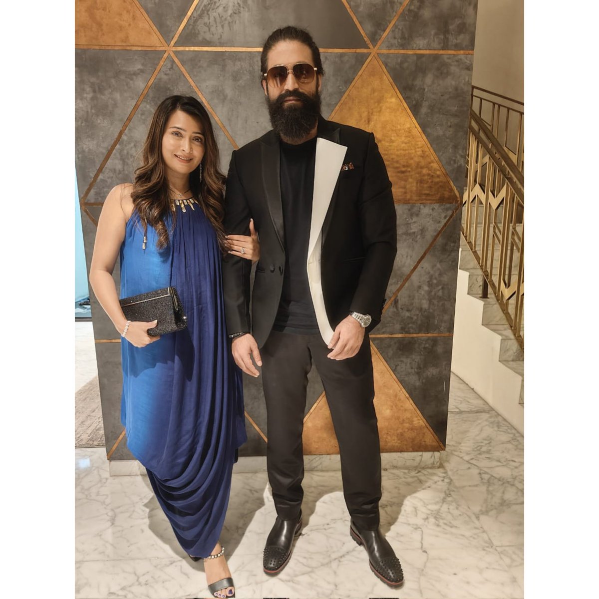NameIssDeepakk's tweet photo. Exclusive Boss And Attige 🥺♥️
#YashBOSS | #RockingCouple https://t.co/TkxVu5nWjt