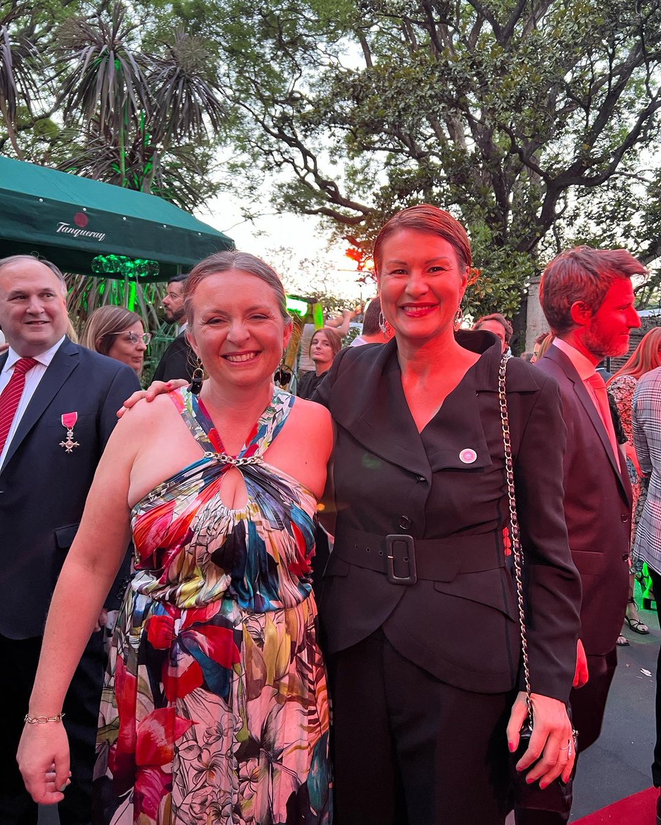 corfieldlorena's tweet photo. Festejo en la @UKinArgentina por el Cumpleaños del Rey Carlos III👑 Gracias por la invitación @AmbKirstyHayes estuvo excelente 👏👏👏👏 https://t.co/VBLniDi9qO