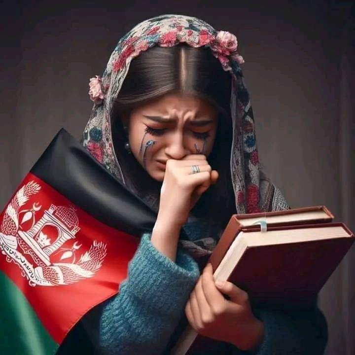 More than 800 days have passed.  Preventing the education of girls above the sixth grade.  #Afghanistan 🇦🇫 #education #girls