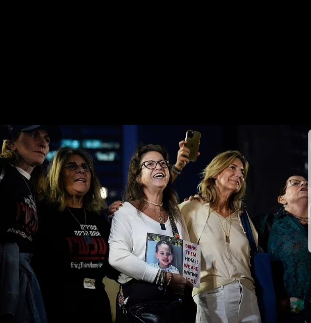 EmileHudso77458's tweet image. BREAKING: 13 Israeli women and children are finally released after 48 days in captivity in Gaza -along with some group of Thai nationals who were also held by Hamas.