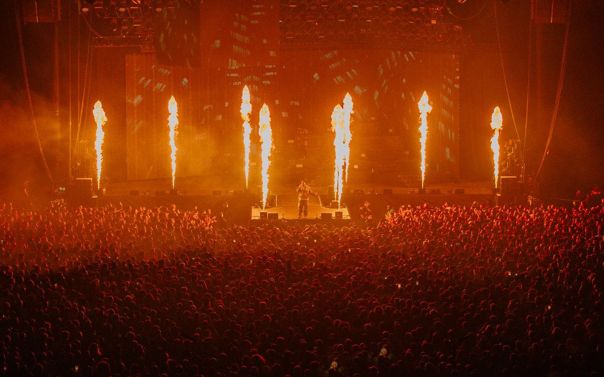 sammmmwm's tweet photo. SAUCE GODDDD!!

HAMZA @ BERCY https://t.co/fyxeHUzQDO