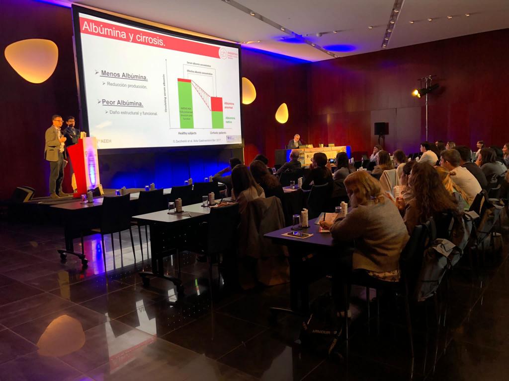 AEEHLiver's tweet photo. 🧡Lleno hasta la bandera en el 9º curso para #resisAEEH.
Mañana, más temas:
🔸Hepatitis aguda alcohólica
🔸Taller de Hepatocarcinoma
🔸Criterios de Trasplante en Cáncer Hepático
#livertwitter https://t.co/Wc4rzgkd9B