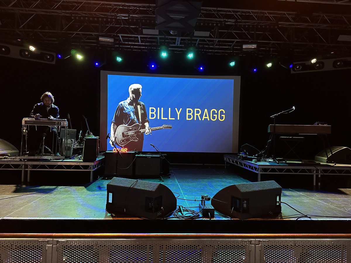 Billy Bragg tweet media