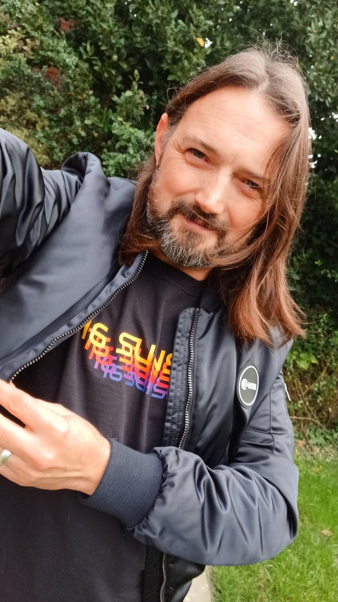 JohnChinner's tweet image. At last, an appropriate t-shirt to go under my @esa flight jacket. 
Thanks #16Sunsets. 🤘
Can we make #FlightJacketFriday a thing?
#SpaceGeek
