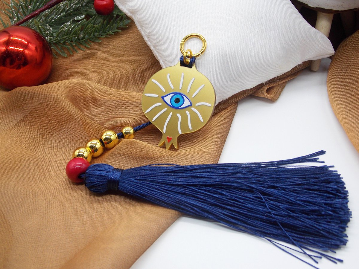 LacertaAccs's tweet photo. #BlackFriday2023 - Visit LacertaAccs on Etsy (https://t.co/0lv3z8WTKO) and find gifts for your loved ones! Enjoy discounts of 10-35% off on jewelry and Christmas decorations!

#CyberMonday2023 #BlackFriday #Christmas2023 
 
https://t.co/G1DJCEEeES via @Etsy https://t.co/DWSeTVElVC