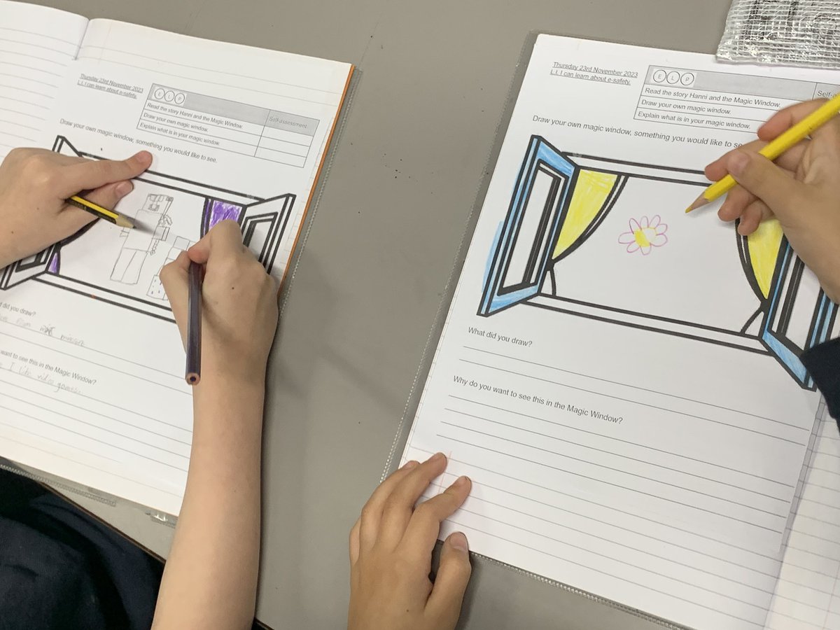 💥Ending to week #IslingtonSchools 

🙌  <a href="/TsuiAllen/">Allen Tsui</a> Microbits <a href="/DigSchoolhouse/">Digital Schoolhouse</a> <a href="/NintendoUK/">Nintendo UK</a> 

🙌 <a href="/pip_bhol/">Pip Bhol</a> #Computing <a href="/busythings/">busythings.co.uk</a> <a href="/WeAreComputing/">National Centre for Computing Education</a> <a href="/LGfL/">LGfL♥️</a> while sch support 

🙌 <a href="/CommonSenseEd/">Common Sense Education</a> Open classroom <a href="/DraytonParkSch/">Drayton Park Primary School</a> 
&amp; 40 families!