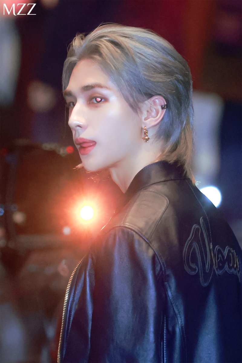마지 tweet media
