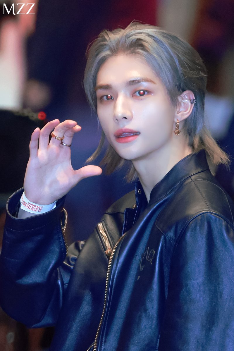 마지 tweet media