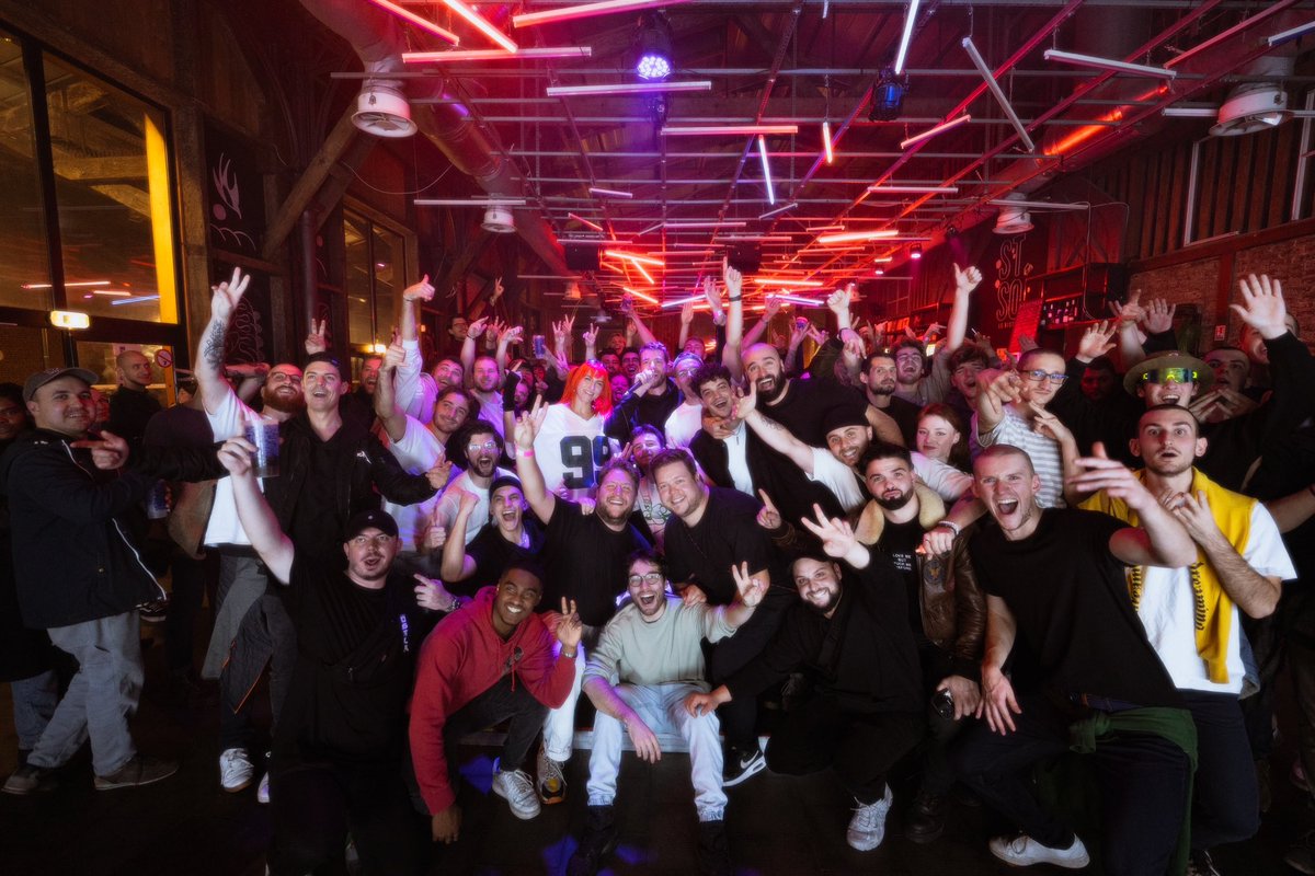 NOIR SUR BLANC tweet media