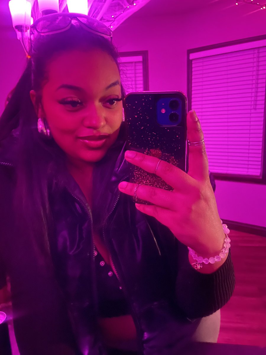 raqcamp00's tweet photo. 💗 https://t.co/v934qvLFWW