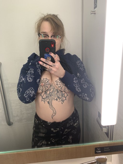 Train pics 😈 https://t.co/SjmJQWR1hd