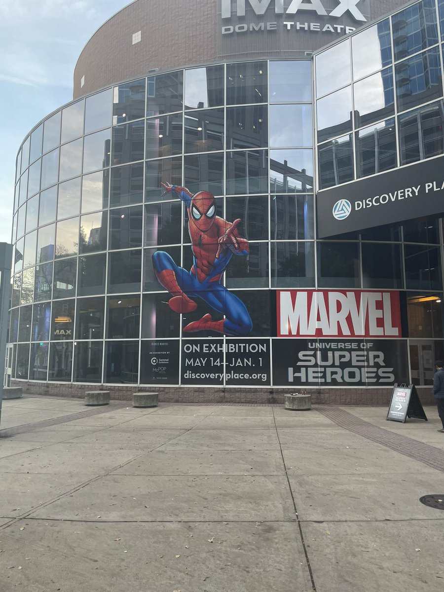 sidneylogan's tweet photo. @Stelfreeze, we thought we might see you here!  🙂🥰 https://t.co/PkDNm8Ox1Y