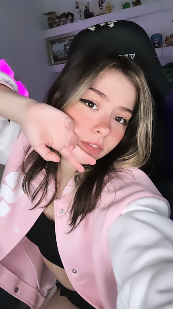 Mictia00's tweet photo. - Charlita 💬
- Experimento: Hardcore🔬🧪
- Road to Ascendente en VALORANT 🔫

¿ya entraron al sorteo de la Laptop Gamer? 🤔 

RT para entrar al sorteo de Zing
 https://t.co/Wzw04Ug2ia👈 ven https://t.co/V23dtSQSqt