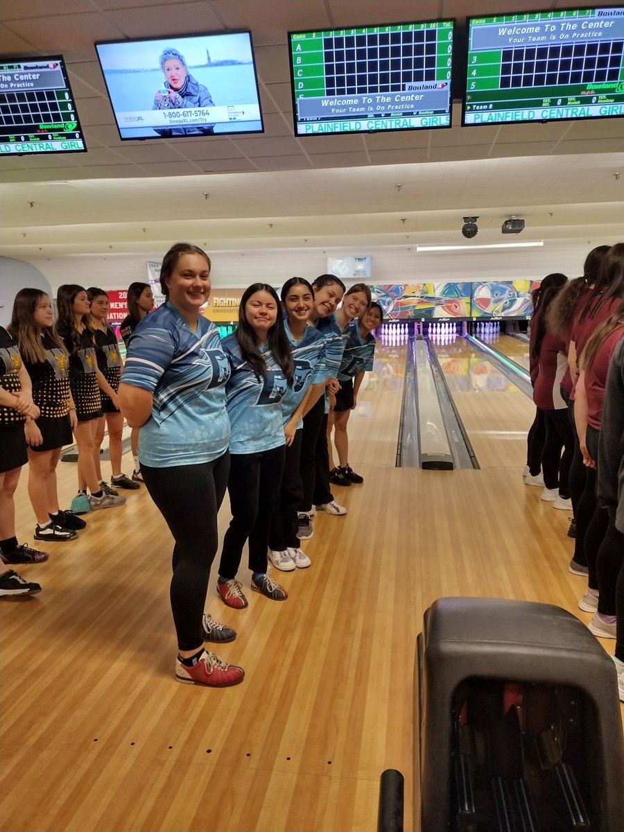 DGSBowling's tweet photo. Kick-off to the 23-24 season began today.  Mustangs finished 7th at the Plainfield Central Wildcat Invite.  Karissa Reyes led the team with a 182 average for the day! Proud of all the girls for their hard work today!! https://t.co/hWmTYnZnzQ
