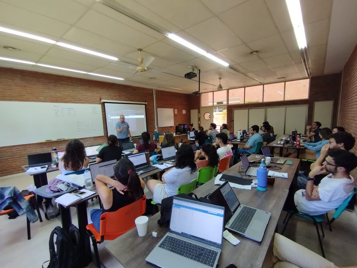 Really happy to be in America latina as trainer in <a href="/nanopore/">Oxford Nanopore</a> lab and bioinformatics. Almost finished now in Argentina! Thanks to <a href="/MRiseproject/">MAD_RISEProject</a> for support and <a href="/ird_fr/">IRD.fr</a> ! I love share and collaborate with interesting people of my continent ! <a href="/francois_sabot/">Francois Sabot (@francoissabot.bsky.social)</a> 💯 <a href="/LabDiade/">DIADE_lab</a>