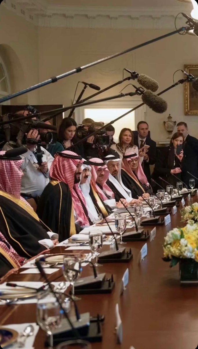 NohaMohm's tweet photo. شايفيـنك حلمـنا 💚 https://t.co/k4ZWphoDlH