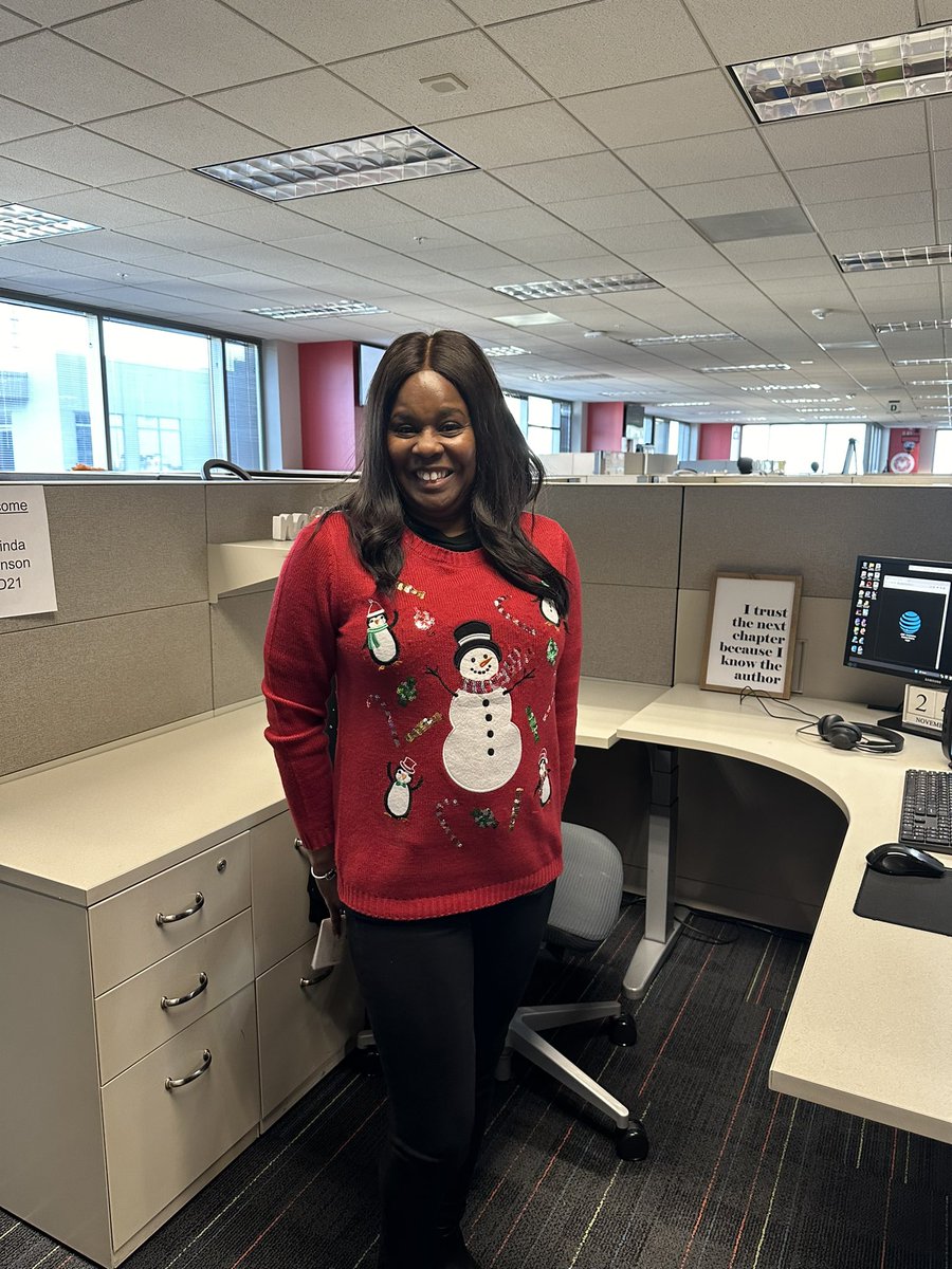 Elika Lemons tweet media