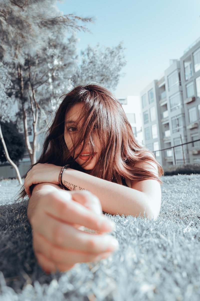 tiwalaph's tweet photo. 𝖲𝗂𝖾𝗆𝗉𝗋𝖾 𝗆𝖾 𝗁𝖺 𝗀𝗎𝗌𝗍𝖺𝖽𝗈 𝖿𝗈𝗍𝗈𝗀𝗋𝖺𝖿𝗂𝖺𝗋 📸 𝖾𝗅 𝖼𝖺𝖻𝖾𝗅𝗅𝗈 𝗉𝗈𝗋 𝗅𝖺 𝖼𝖺𝗋𝖺. 

¿𝖳𝖺𝗆𝖻𝗂𝖾́𝗇 𝗅𝖾𝗌 𝗀𝗎𝗌𝗍𝖺? https://t.co/Bl4gPbog3Y