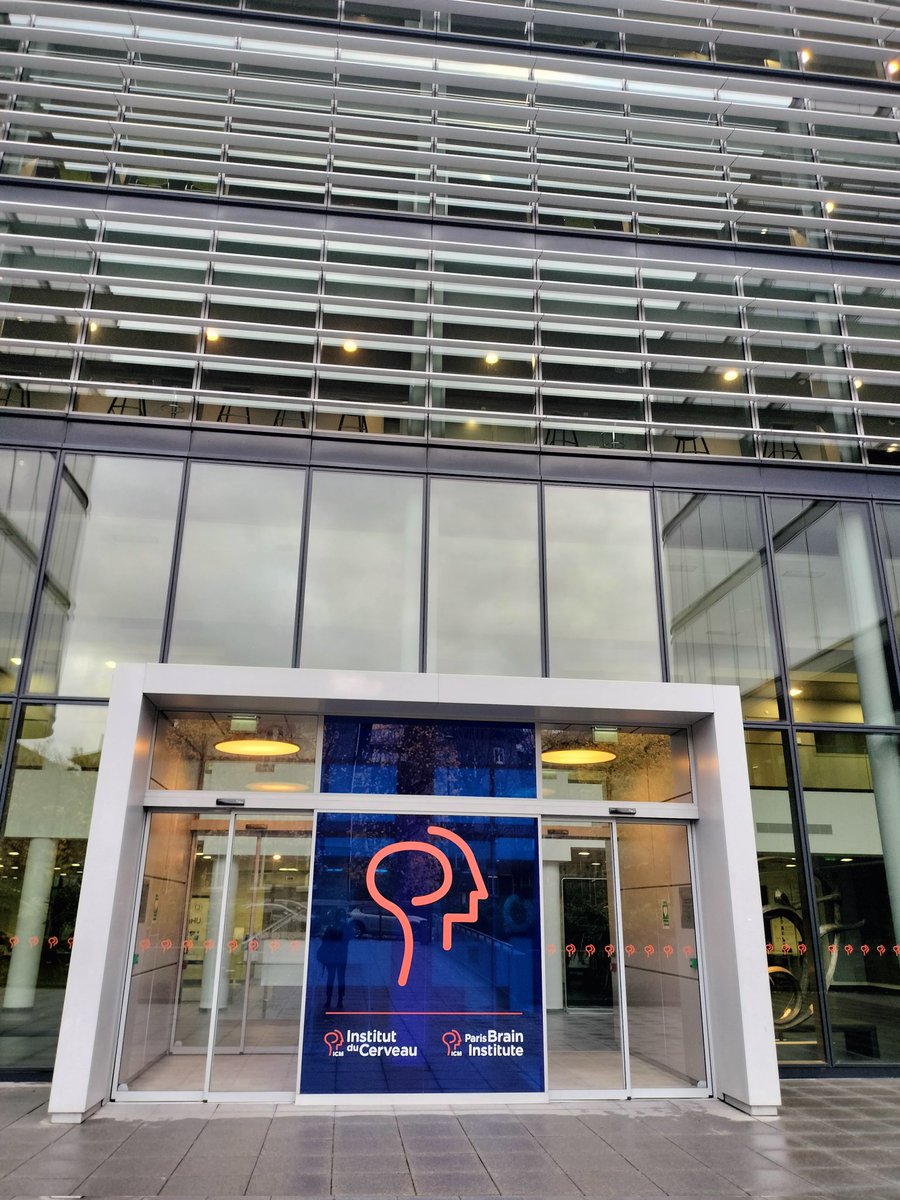 Clara_J_Jiang's tweet photo. And that's a wrap! What a fabulous three weeks of learning about deep learning and running my first ever DL models. Thanks ARAMIS team for having me. It's sad to leave but also exciting to go home to the Shah Group family. @oliviercolliot @BaptisteCouvy @ScientistShah #brainetics https://t.co/rPfn0Q2z9Z