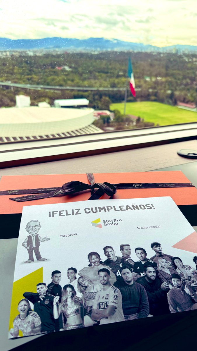 RicardoBSalinas's tweet photo. Muchas gracias a @StayPro por su regalo, no me había llegado desde que me lo enviaron, les agradezco el detalle 😌😎 https://t.co/HfQ0aBGBYp