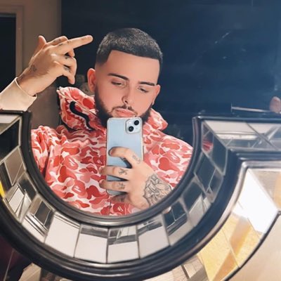 sleepydom's tweet photo. #NewProfilePic https://t.co/u25X792Qsa