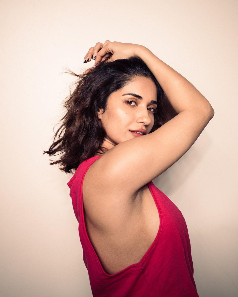CelebX0's tweet photo. Actress pits thread who has the best one? π₯΅
#nehashettyhot #nayathara #TaraSutaria #nayantharahot #Samantha #PranaviM #samanthahot #KrithiShetty #TamannaahBhatia #MrunalThakur #PoojaHegdeHot #krithishettyhot #KeerthySuresh #KeerthySureshhot #Keerthyhot #MouniRoy #AliaBhatt https://t.co/2hYzQIW7TC