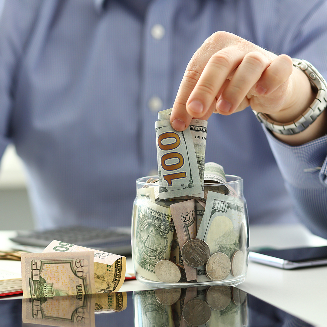Each emergency fund is unique to the person building it. Take a look at this guide and see what you'll need to consider! bit.ly/40Q6uFS

#savings #financialplanning #financialgoals