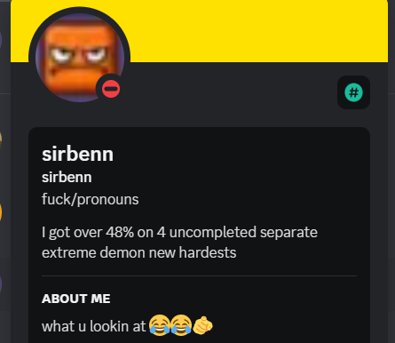 HaikuPorro's tweet photo. i join a new fucking server this is the first person i see https://t.co/Klrw0pMXmr