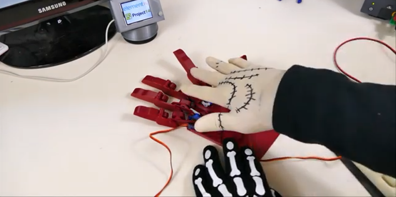 E14Community's tweet image. 👏 Congrats to Doug, Gary and Ambrogio - they are our #SciFiMovieProps #Project14 winners! 
Read all about their great projects: bit.ly/3ujczOL