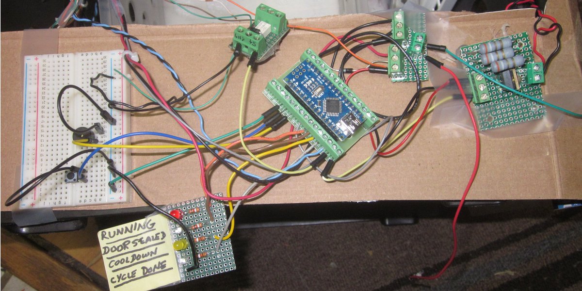 E14Community's tweet image. 👏 Congrats to Doug, Gary and Ambrogio - they are our #SciFiMovieProps #Project14 winners! 
Read all about their great projects: bit.ly/3ujczOL