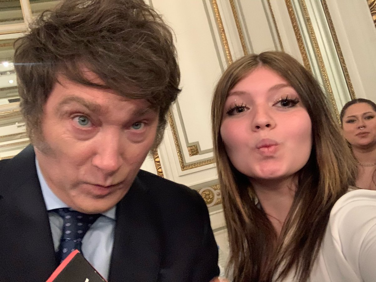 ABRU 🇦🇷 tweet media