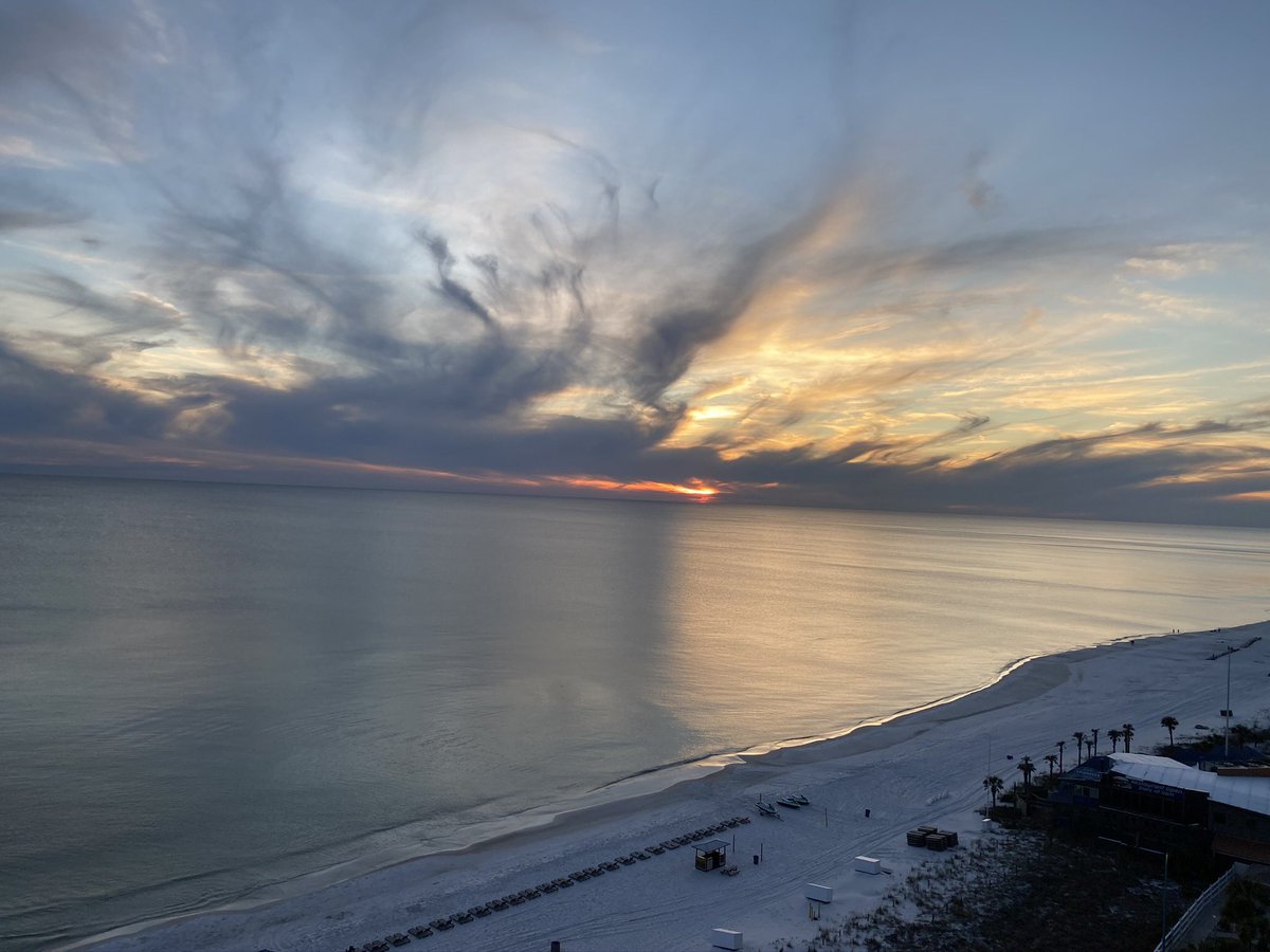 You can’t make this crap up! tweet media