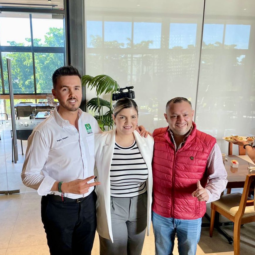 Juntos en la construcción de un bienestar y prosperidad para Sinaloa.

Con la presencia de Merary Villegas, Dirigente Estatal de Morena, y Leobardo Alcántara, Dirigente Estatal del PT, queremos reafirmar nuestro compromiso en Sinaloa: