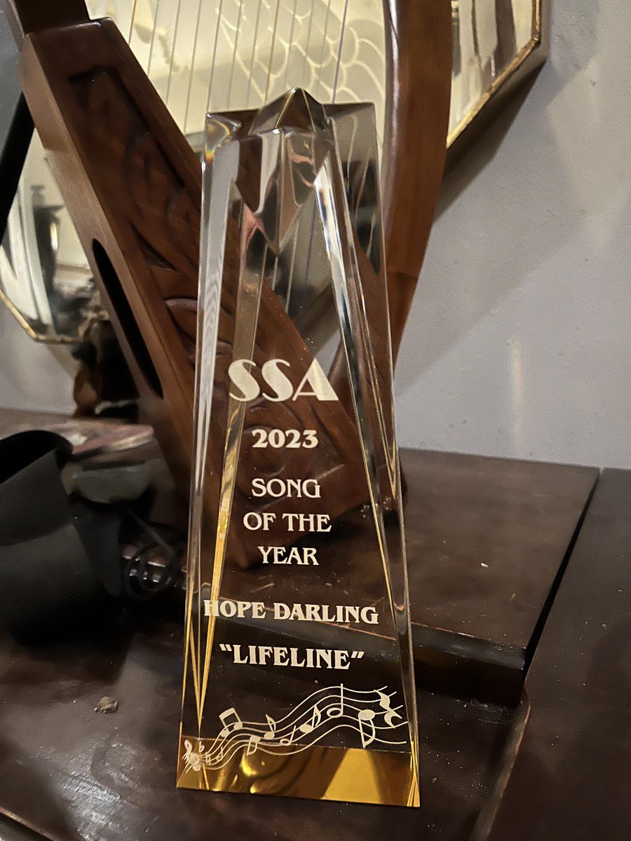 Have you heard? Our song ‘Lifeline’ was voted song of the year by the SSA - Songwriters Showcases of America.  
.
.
.

#FridayFeeling #singersongwriter #musicians #rock #Lifeline  #Awardwinning #playitloud #melodymakers