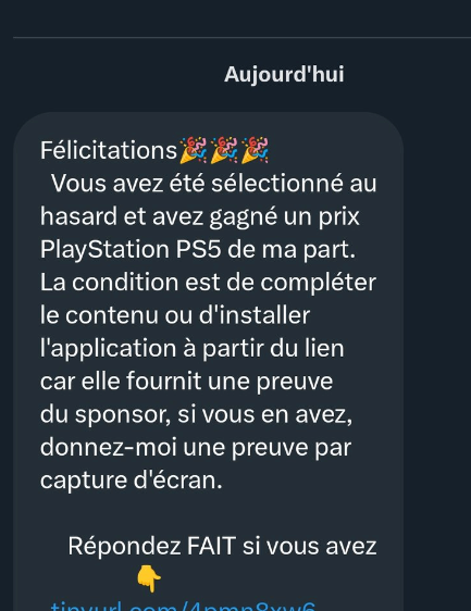 Dealabs's tweet photo. 🚨
Attention aux arnaques... 

Le gagnant ou la gagnante du concours #DealabsBlackFriday sera contacté(e) par le seul vrai compte @Dealabs ✅ https://t.co/rTQCUa4kuy
