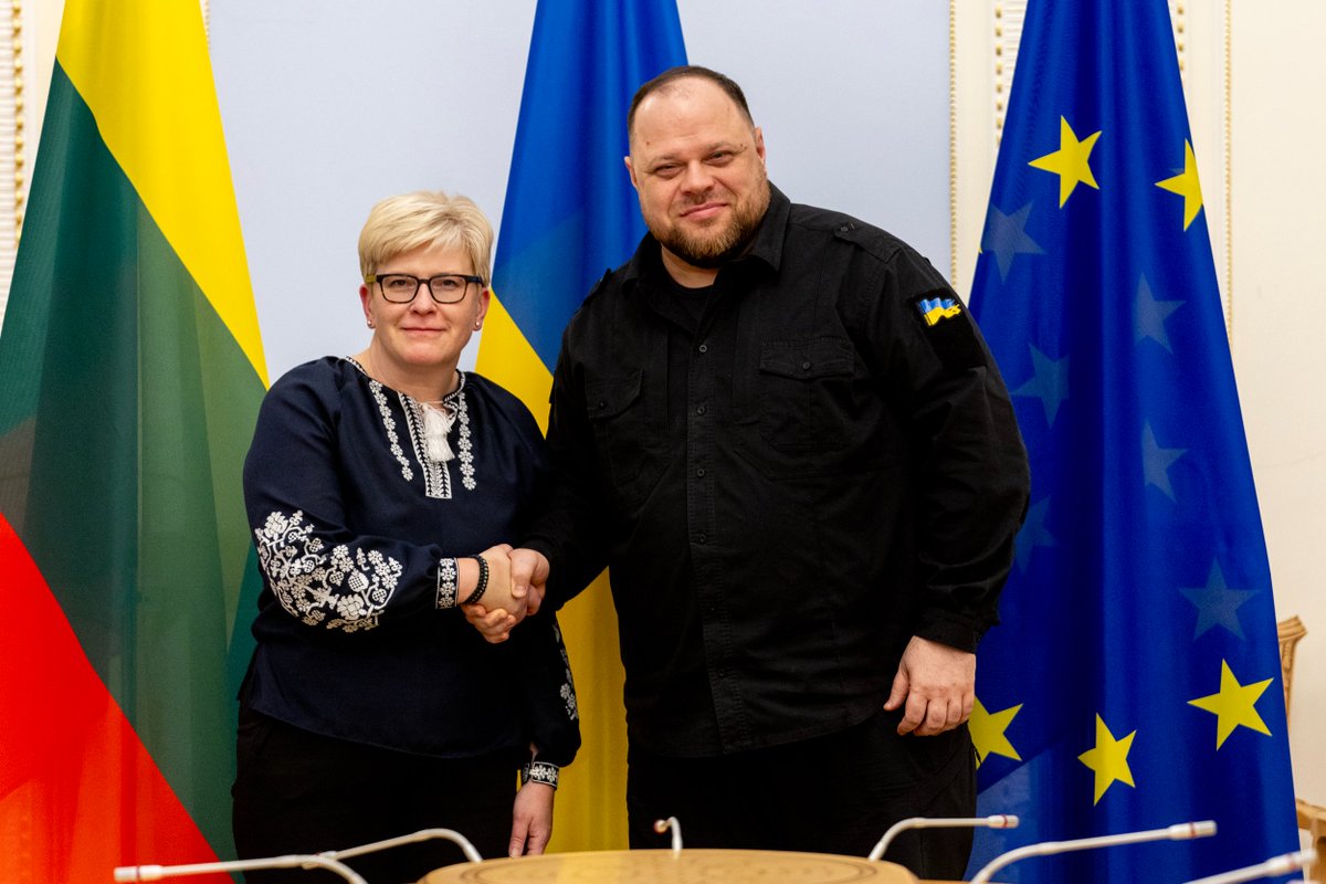 Thank you for a warm welcome, @r_stefanchuk. Lithuania knows that if Ukraine loses, Russia will not restrain itself from new wars, new horrendous crimes. That is why what happens on Ukrainian frontlines will determine the future of a whole democratic, rules-based world.