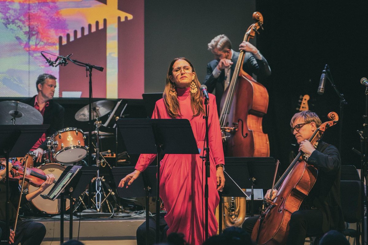 Brian Carpenter (@bwcarpenter) on Twitter photo A few scenes from last weekend’s @GhostTrain_Orch record release show at <a href="/Roulette_NYC/">Roulette</a> with <a href="/JOANPOLICEWOMAN/">JOAN AS POLICE WOMAN</a> <a href="/DBtodomundo/">David Byrne</a> and Karen Mantler. Photos by Dan Efram. A few scenes from last weekend’s @GhostTrain_Orch record release show at <a href="/Roulette_NYC/">Roulette</a> with <a href="/JOANPOLICEWOMAN/">JOAN AS POLICE WOMAN</a> <a href="/DBtodomundo/">David Byrne</a> and Karen Mantler. Photos by Dan Efram.