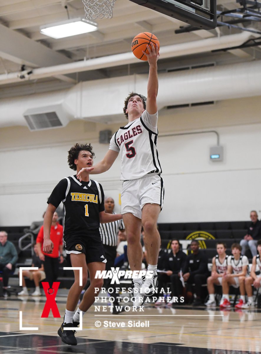 SSidellPhoto's tweet photo. Pictures from the Buccaneer's Thanksgiving Classic featuring Temecula Valley vs Santa Fe Christian are now up on MaxPreps - https://t.co/oIW2Z7Bflu
@SFCSEagles @SFCEagles @bears_hoops @MBbucsbball https://t.co/aR25gCmfmn