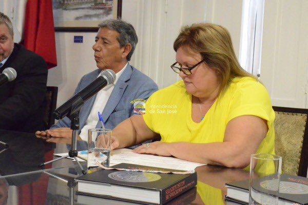 ACUERDO DE COOPERACIÓN ENTRE ESTADO MEXICANO DE AGUASCALIENTES Y SAN JOSÉ

Promoverá el intercambio en materia de vitivinicultura, enoturismo y exploración comercial y empresarial en diferentes rubros.

Más información en sanjose.gub.uy/2023-11-24acue…