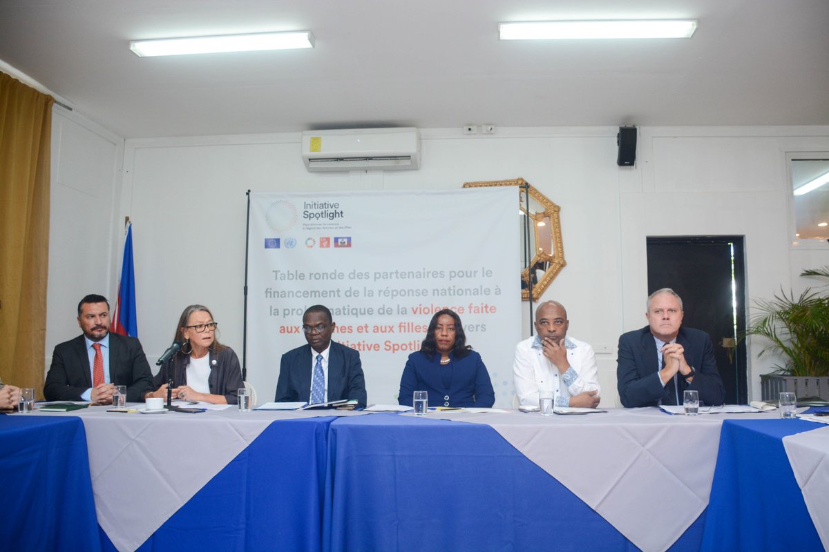 mpceht's tweet image. Le 22 novembre 2023, une table ronde a été organisée à l’Hôtel Montana par l’Initiative Spotlight-Haïti et ses partenaires, en vue de la consolidation des acquis pour une accélération des projets vers l’élimination de la violence faite aux femmes et aux filles en Haïti.
