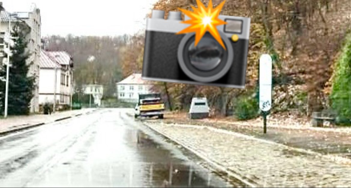 pk_soe's tweet photo. ‼️‼️📸‼️‼️☝️Vorsicht mobiler #Blitzer der #Superblitzer / #Blitzeranhänger ist umgezogen und steht jetzt auf der #S178, in #Dohna, #Müglitztalstraße, Ortsausgang in Richtung Weesenstein, 50 km/h!
Dankeschön für alle Hinweise und Foto an uns!
#PK_SOE
24.11.2023, 12:20 https://t.co/f1OCXBKDox