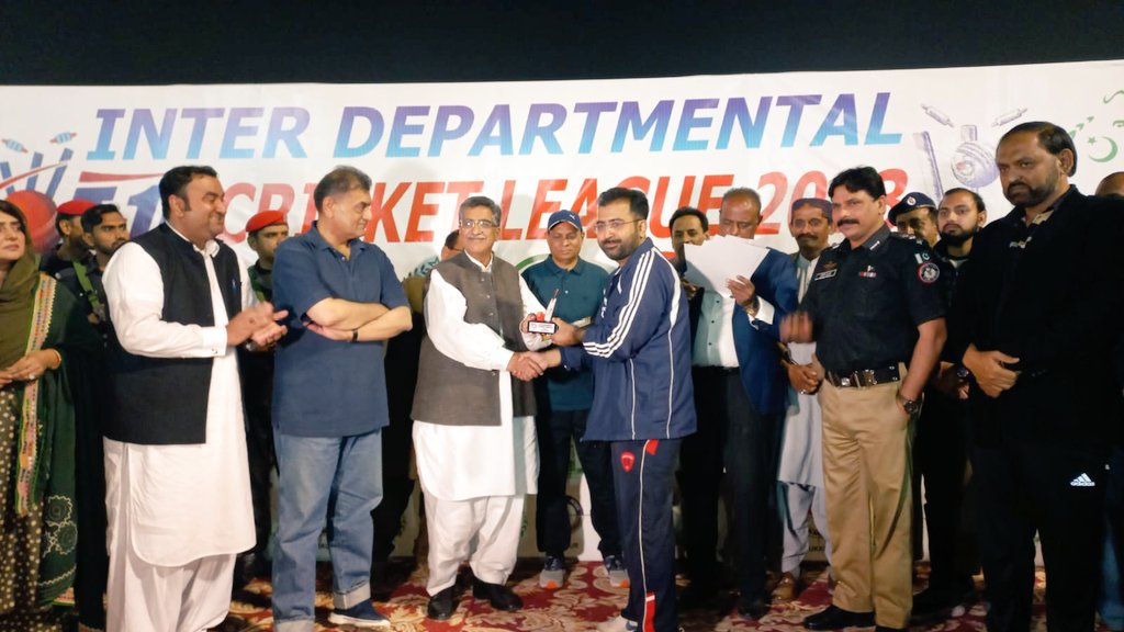 wmkalwar's tweet photo. I am proud to be the captain of winning team-District Police Sukkur.

It was indeed a good event 👍 
@sindhpolicedmc8 
@SukkurNab 
#SukkurPolice https://t.co/xHcE1iNrJx
