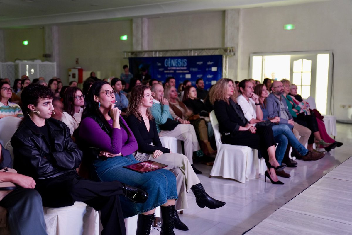 GobiernoMelilla's tweet photo. La viceconsejera de @igualdadmelilla, @Fadwa_Abelhadj, ha participado en la proyección del corto “Génesis” de @Ceres_machado y producido por @SibilaFilms, dentro de las actividades del Día Internacional de la Eliminación de la Violencia contra la Mujer. https://t.co/R3VGt23FEW