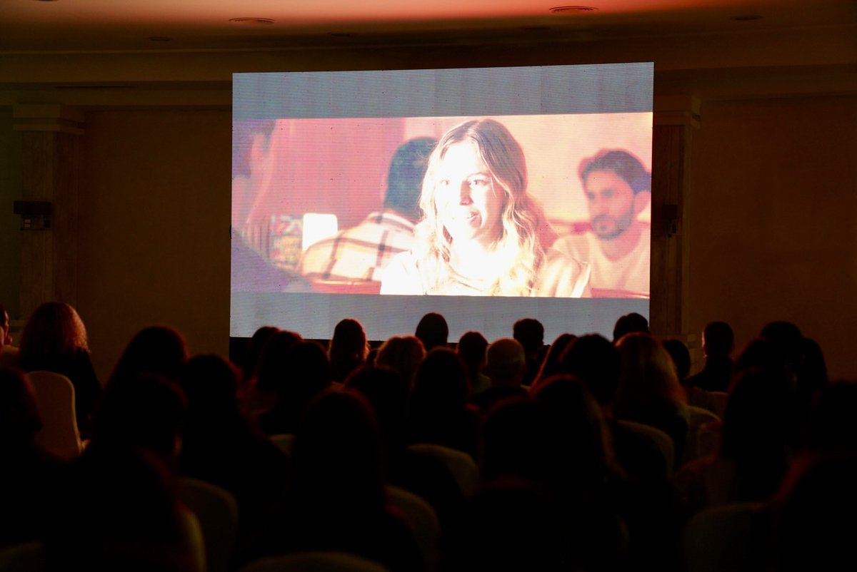 GobiernoMelilla's tweet photo. La viceconsejera de @igualdadmelilla, @Fadwa_Abelhadj, ha participado en la proyección del corto “Génesis” de @Ceres_machado y producido por @SibilaFilms, dentro de las actividades del Día Internacional de la Eliminación de la Violencia contra la Mujer. https://t.co/R3VGt23FEW