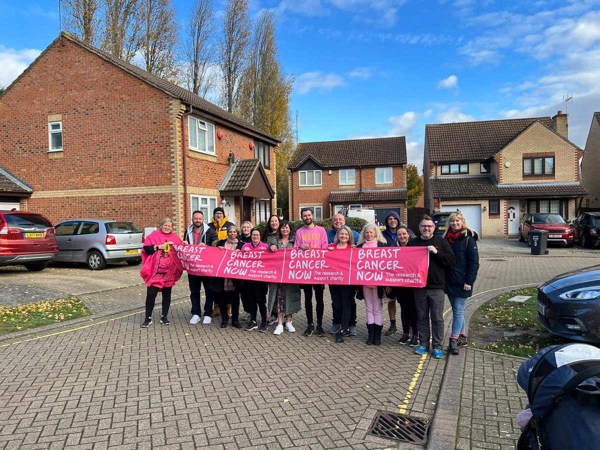 H2Opublishing's tweet photo. And there we have it, we’ve completed our #TeamTour for @BreastCancerNow! A whole 2000km (and some!) under our belts, stopping off at each team members house along the way. From Kent to Scotland, and back! 😅
Today we joined together to complete the last few kms as a team... https://t.co/9pyHApzaZR