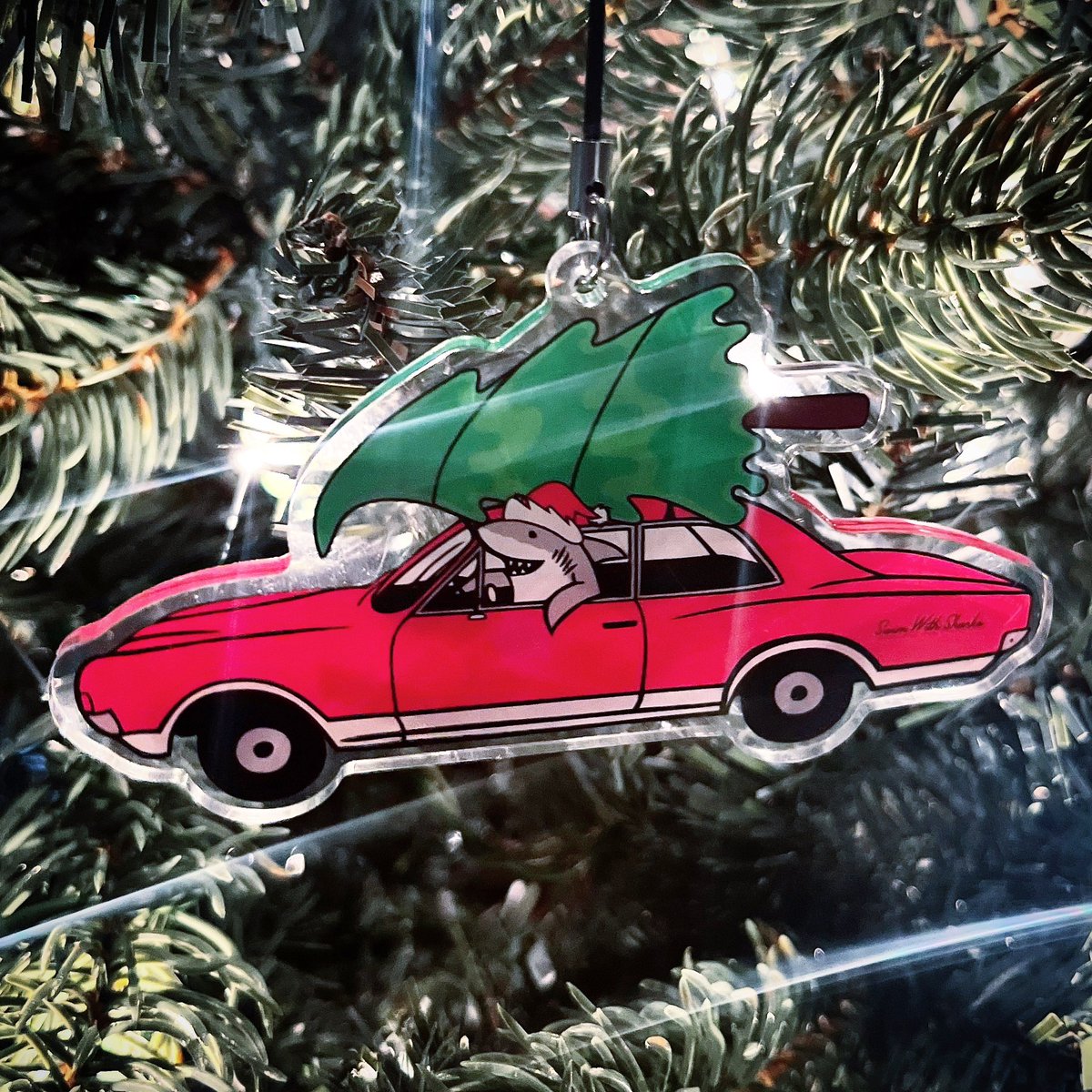 SwimWith_Sharks's tweet photo. New Santa Shark Christmas Ornaments available now 🦈❤️🎄

https://t.co/YcWoNMKEOt

#shark #santashark #sharkmas #christmasornament https://t.co/KgAXlp0bBO