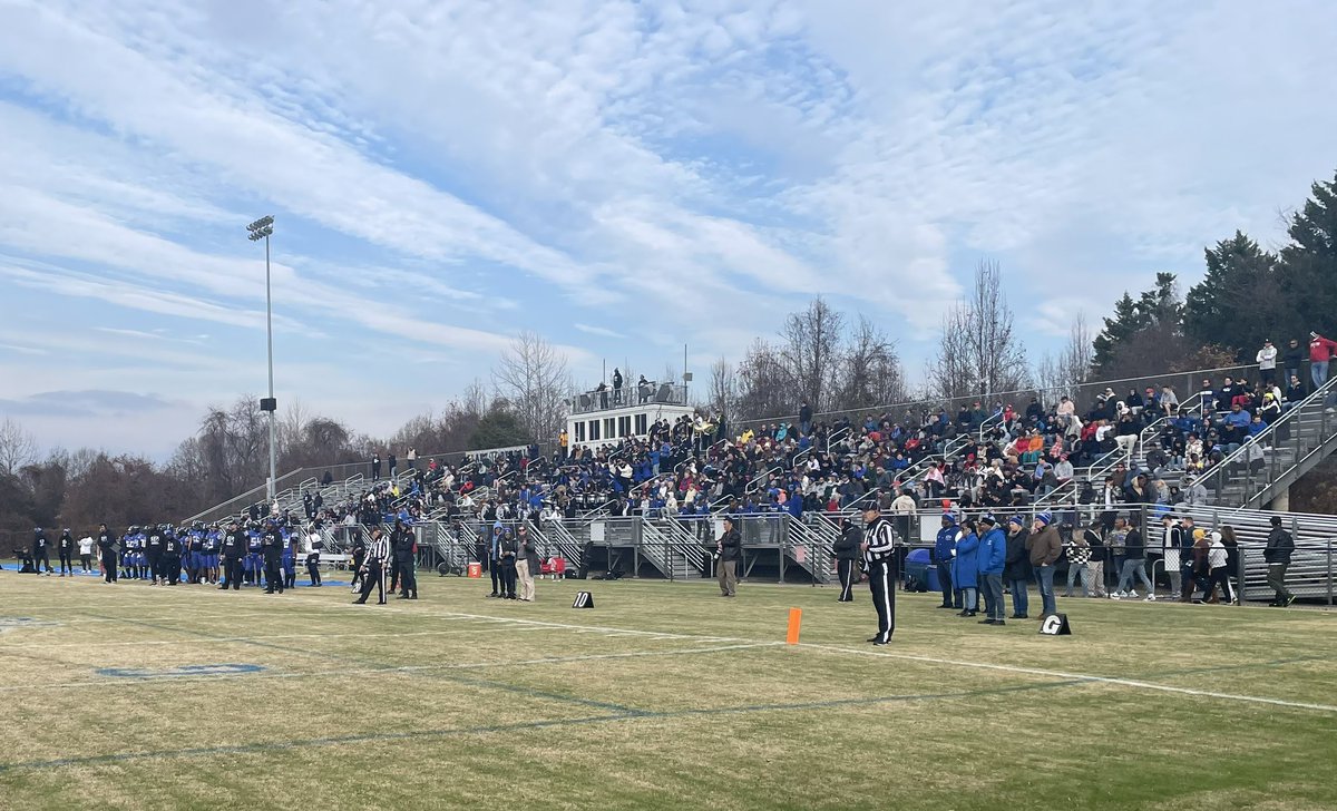 mcpsAD's tweet image. Spirited crowd on hand for the state semifinals between @_Blake_Football &amp;amp; North Point. Huge stop for the Blake defense! Let’s go Bengals! @BlakeAthletics @MCPSAthletics 🏈